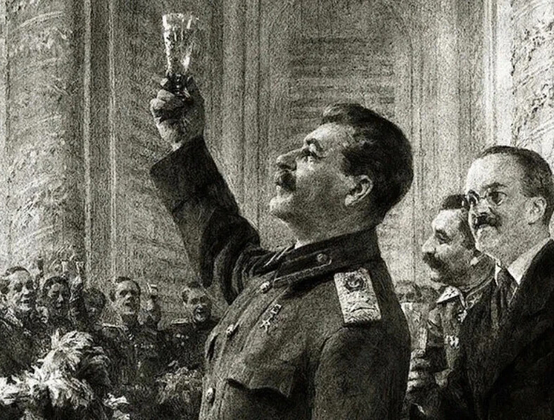 Речь сталина 9 мая 1945 года. Иосиф Сталин 1945. Тост Сталина за Великий русский народ. Сталин о русском народе тост 1945. Сталин 1947.