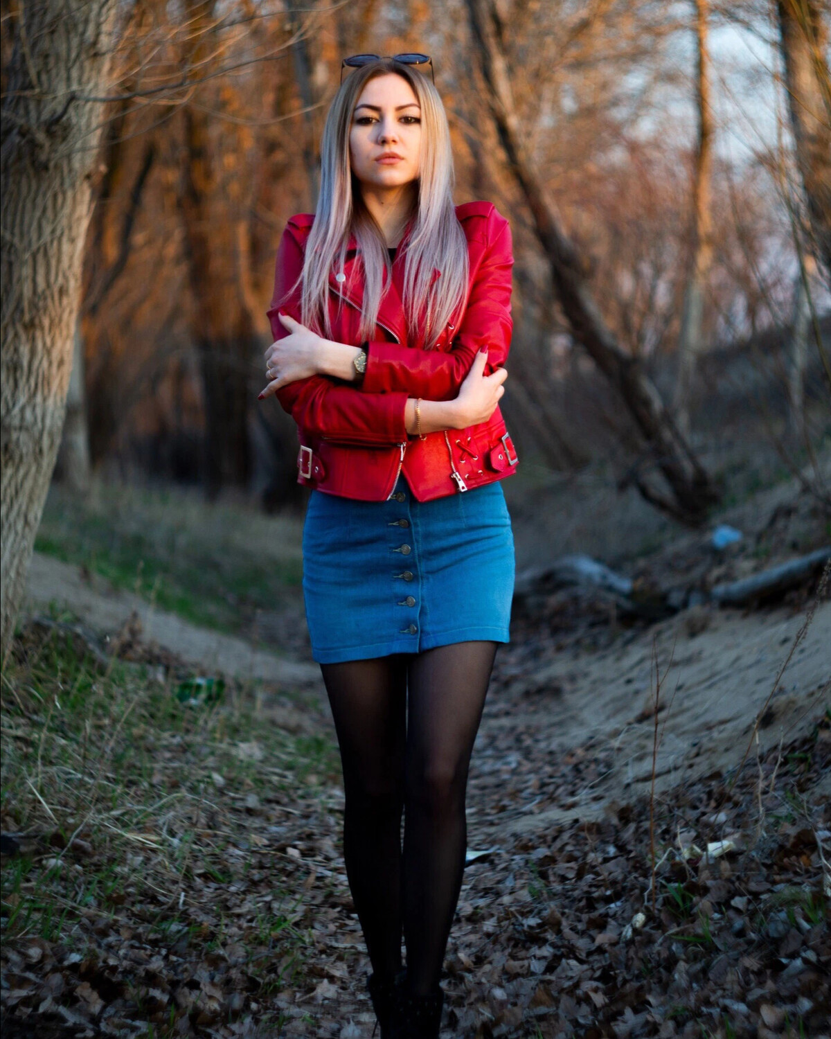 Ava певица китай фото. Ava max. Ava k. Ава кокс 2020. Ava k.