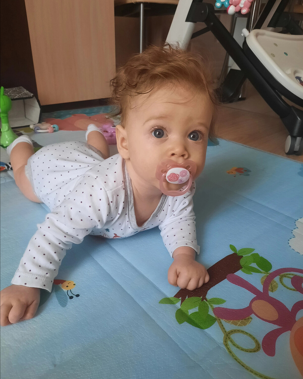 ксюша папа мама. это моя мама ее зовут. мама это мама ксюша. мама ксюша томина. мама ксюша ее.