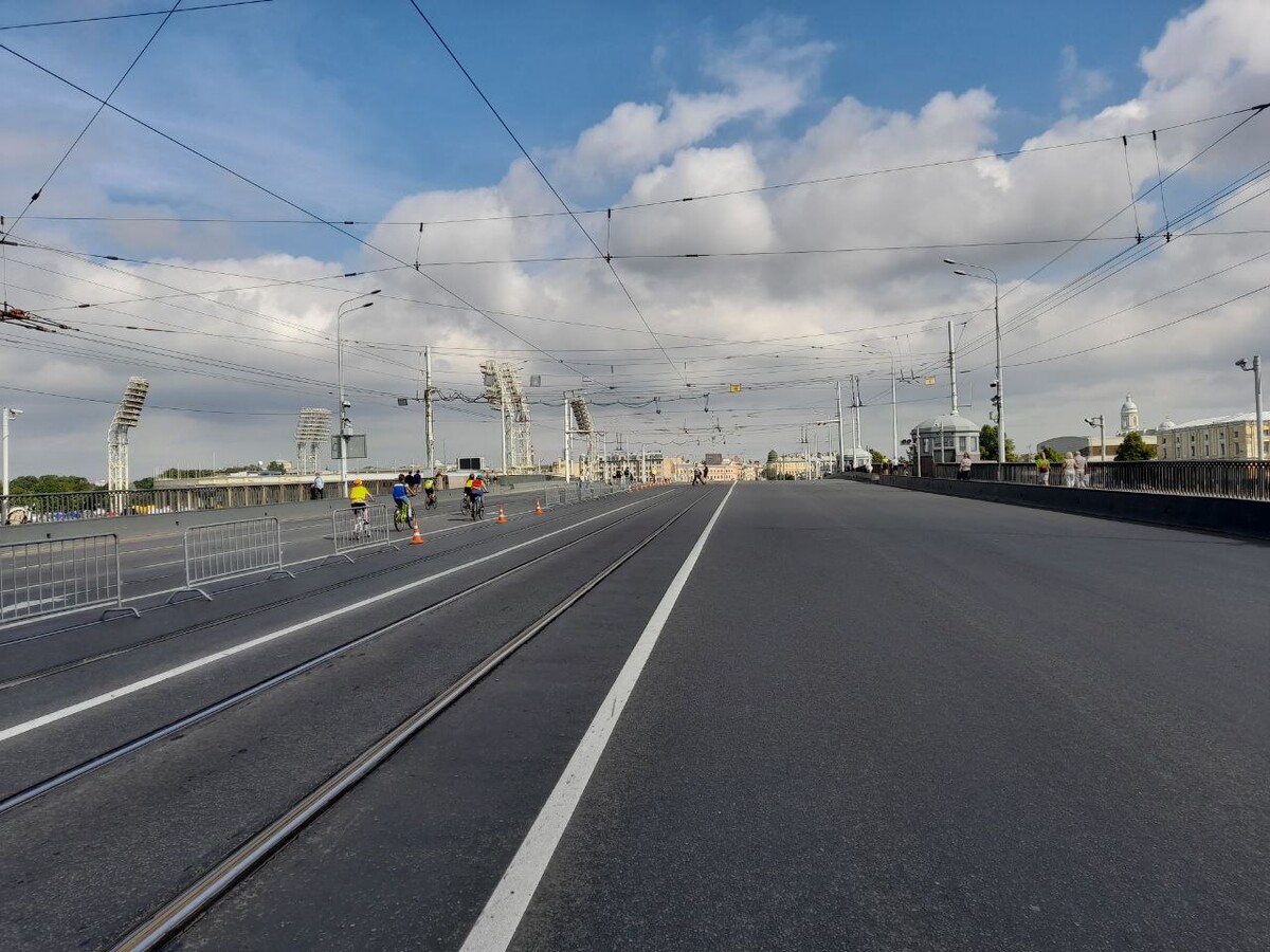 Канонерский остров мост. Тучков мост Санкт-Петербург. ДТП Тучков мост. Мост перекрыт.