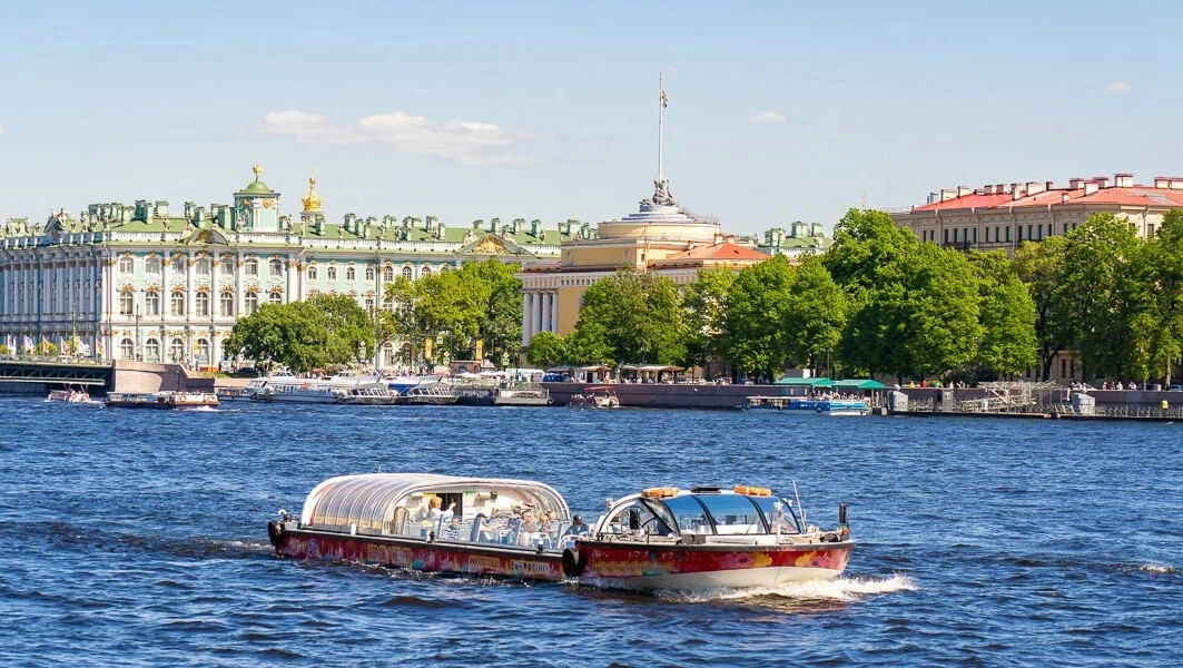 Жилой комплекс "Астра Марин" 11-этажный дом по адресу г. Санкт-Петербург, пр-кт 