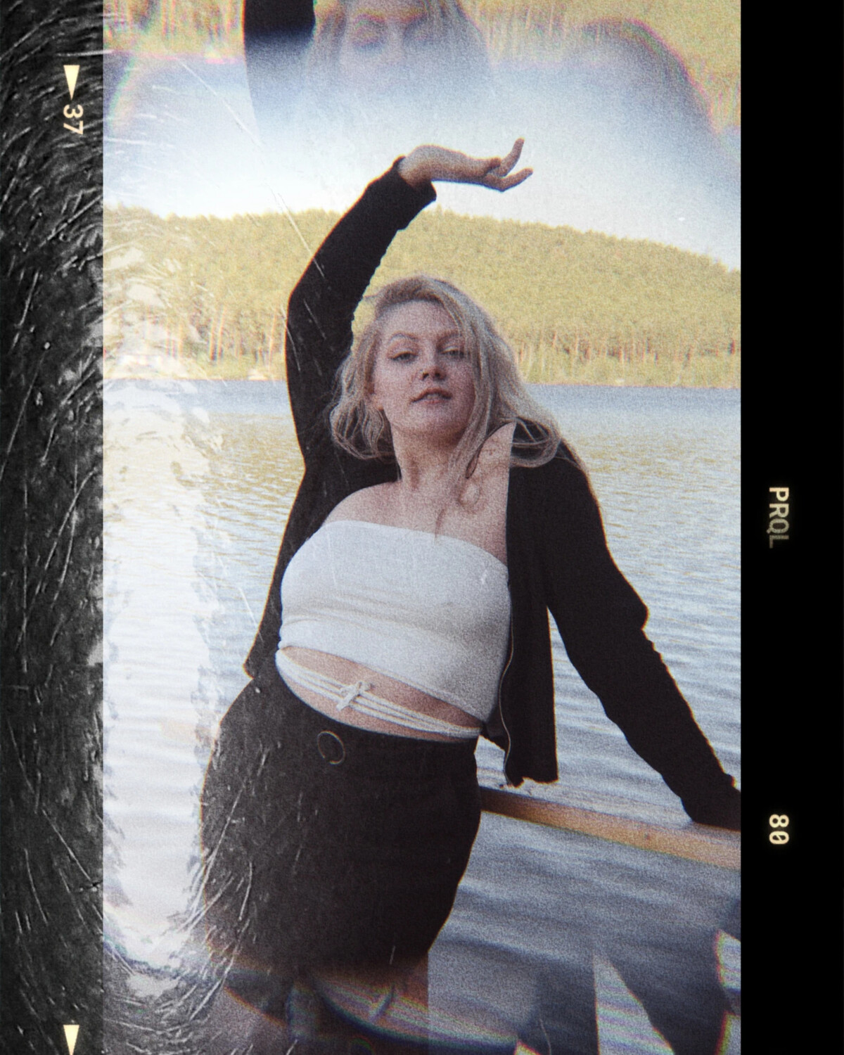 Расавицаславян рисунок. За околицей дзен аннушка глава 37. Конный двор куликово поле. Околица деревня пейзаж. Живопись мартынов зима околица.