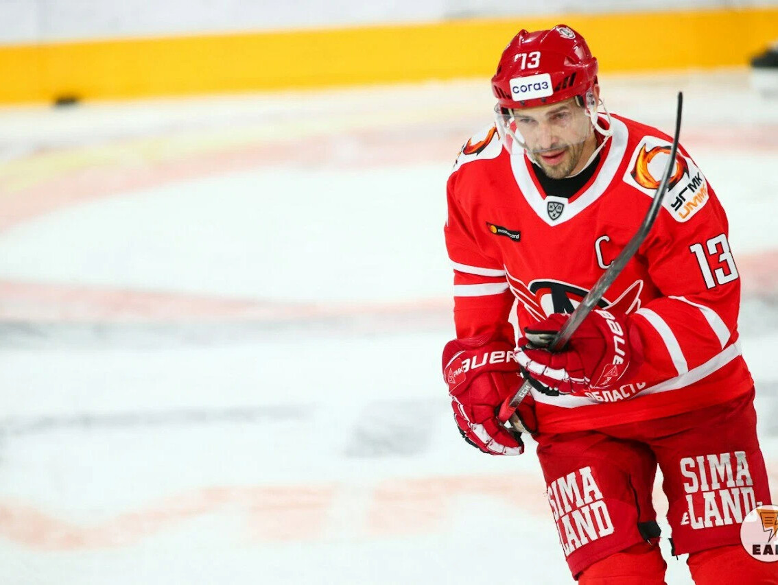 Дацюк олимпиада 2018. Павел дацюк кубок гагарина. Павел дацюк фото автомобилист. Павел дацюк хоккеист олимпиада. Сестра павла дацюка.