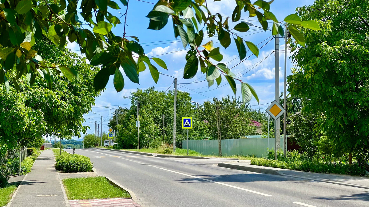 Рп 5 михайловск. Михайловск , ул. Матросова. Улица Матросова в Михайловск Ставропольский край. Михайловск мэрия. Михайловска набережная.