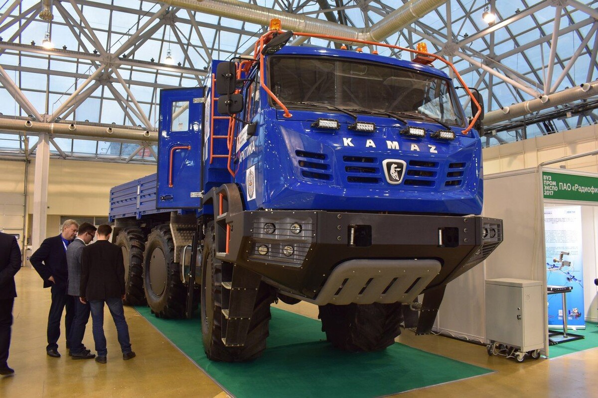 КАМАЗ Ямал 6x6