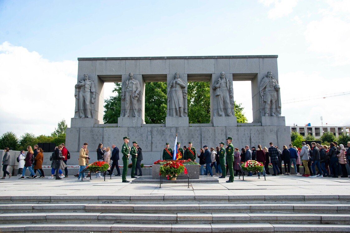 Серафимовское кладбище в санкт петербурге фото