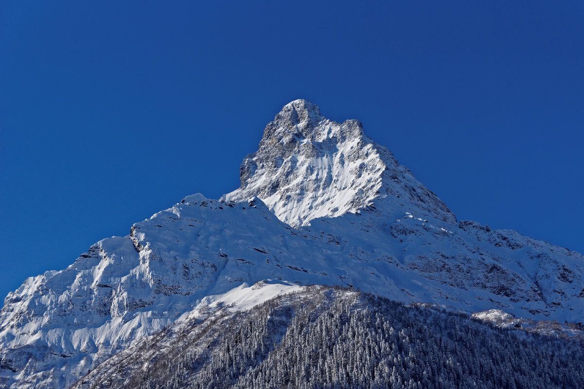 Гора белалакая в домбае фото