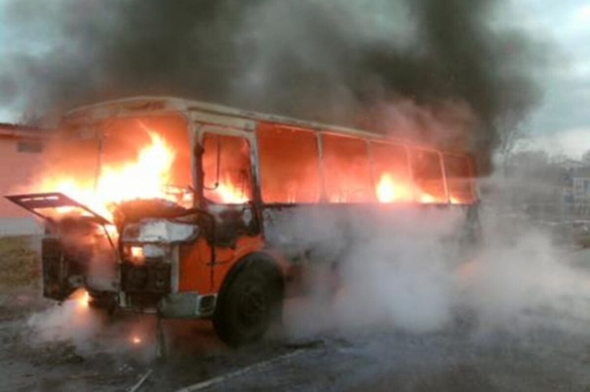 Автобусы анжеро судженск 12. Пожар в Анжеро-Судженске. Пожары на транспортных средствах.