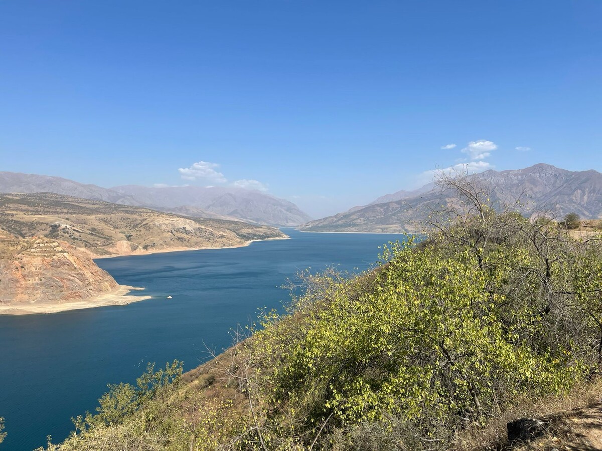 Путешествуем по Средней Азии. Чарвакское водохранилище. Водичка теплая ...