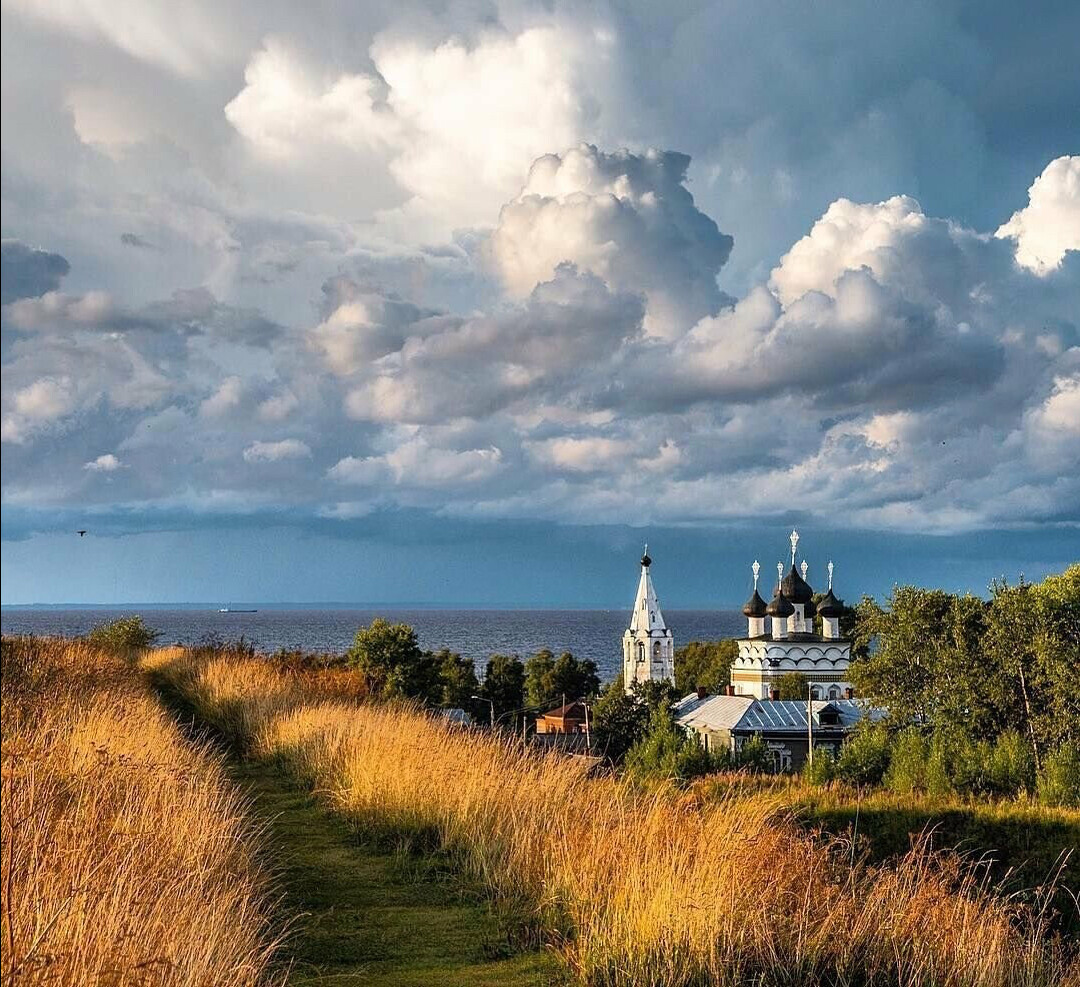 O photo. Белозерский Кремль Вологодская область. Природа храм Белозерск. Северная Фиваида. Деревенская Церковь Есенинская Русь.