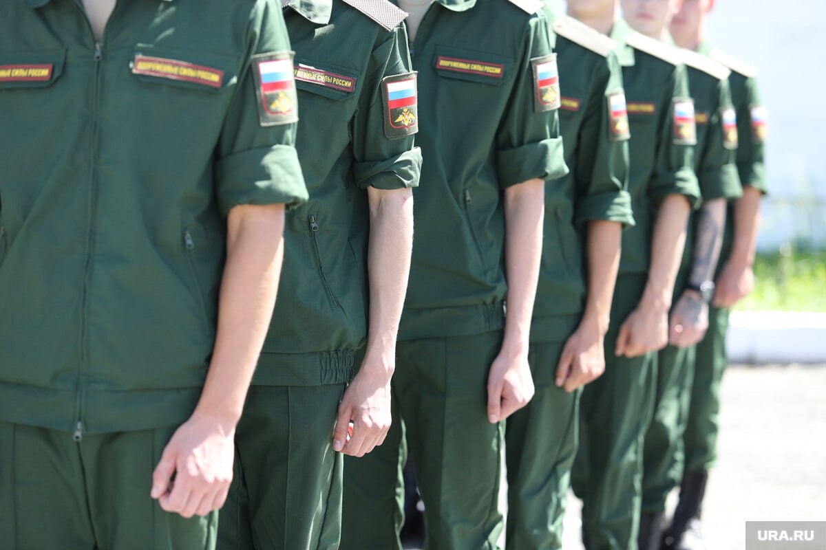 Призыв в армию. Весенний призыв фильм 1976. На службе у человека. Военные сборы. Российский солдат.