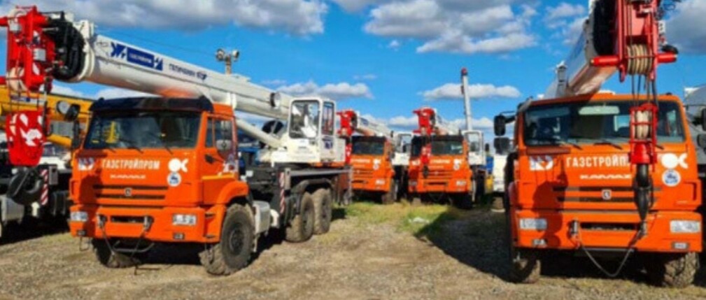 Газстройпром техника. Шасси КАМАЗ 43118. Транспорт и спецтехника transport. ГАКЗ выпустил большую партию автокранов для АО «Газстройпром». Галичский автокрановый завод.