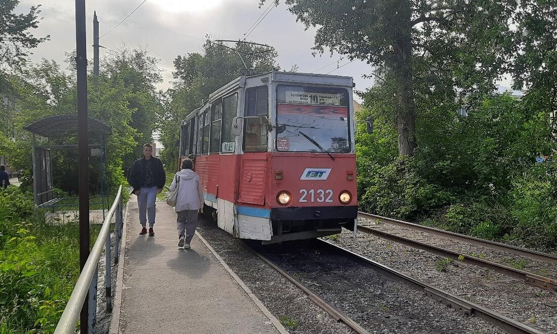 трамвай 15. трамвайные пути фрунзе новосибирск. трамвай новосибирск левый берег. 19 трамвай новосибирск. 9 января воронеж.