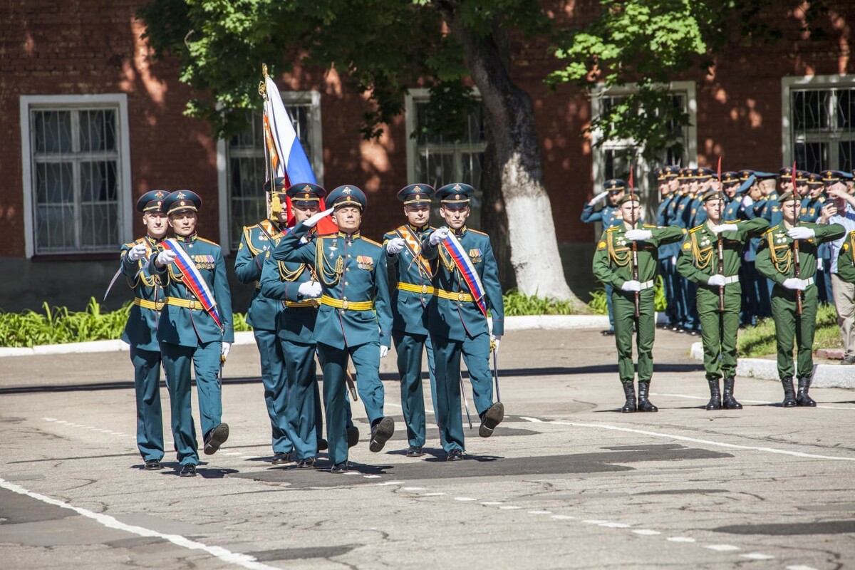 академия петра великого в москве