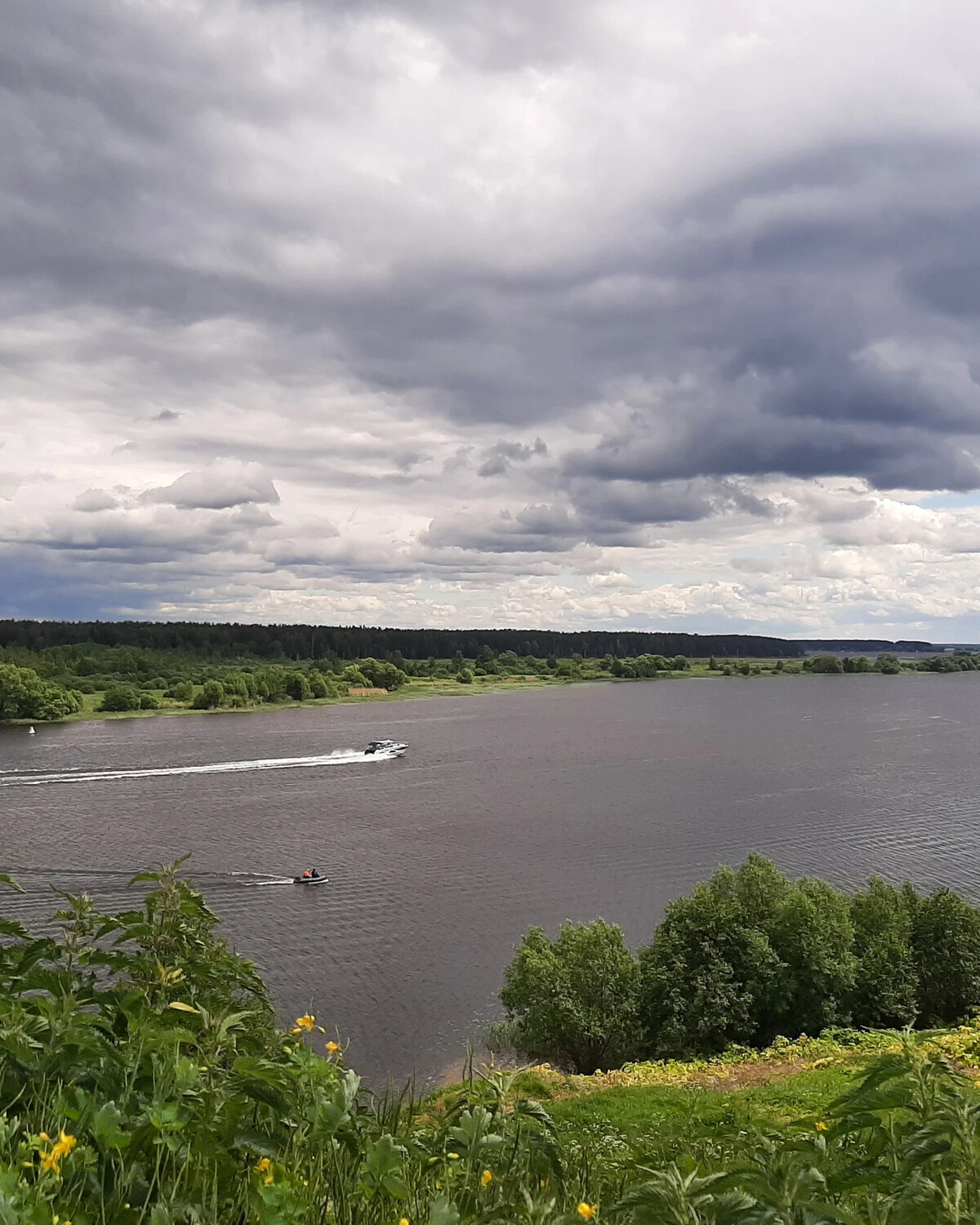 Mother river. Волга Матушка река. Речка Матушка. Волга мать река широка и Глубока. Матушка река.