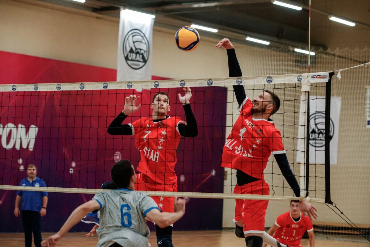 Ural league. Прогнозы на волейбол. Ural league волейбол. Волейбол тула. Волейбольный матч.