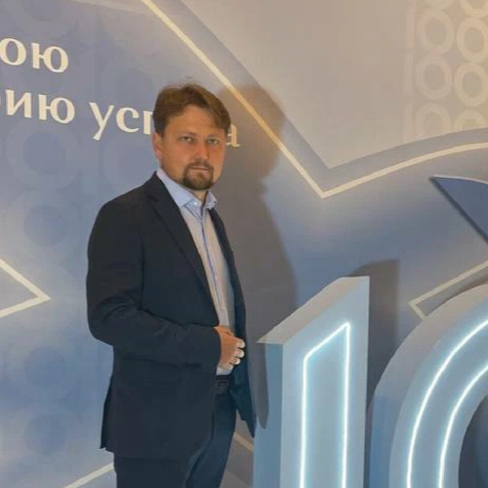 Современная школа. 12 руководители 10 10. Бизнес тренинги которые должен пройти руководитель. 12 руководители 10 10. Руслан вестеровский сбербанк.