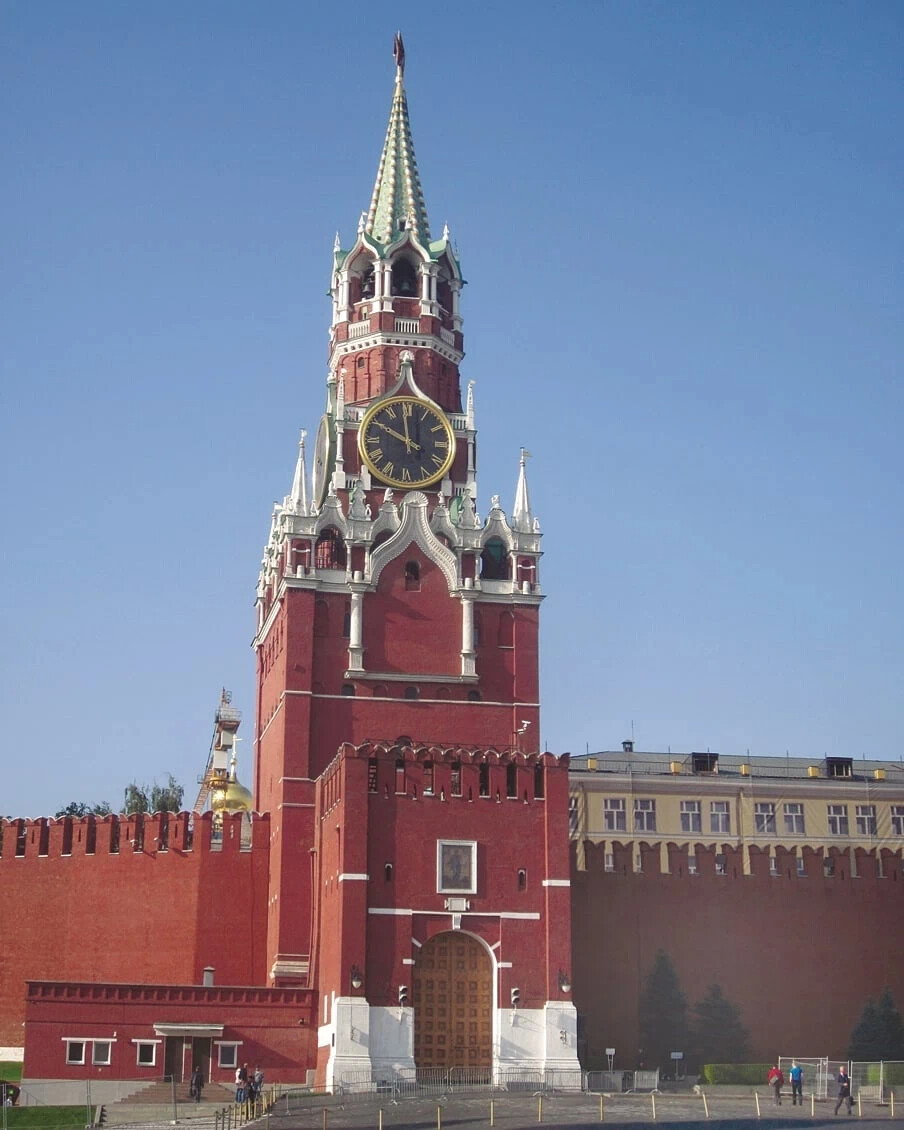 Что такое спасская башня в москве