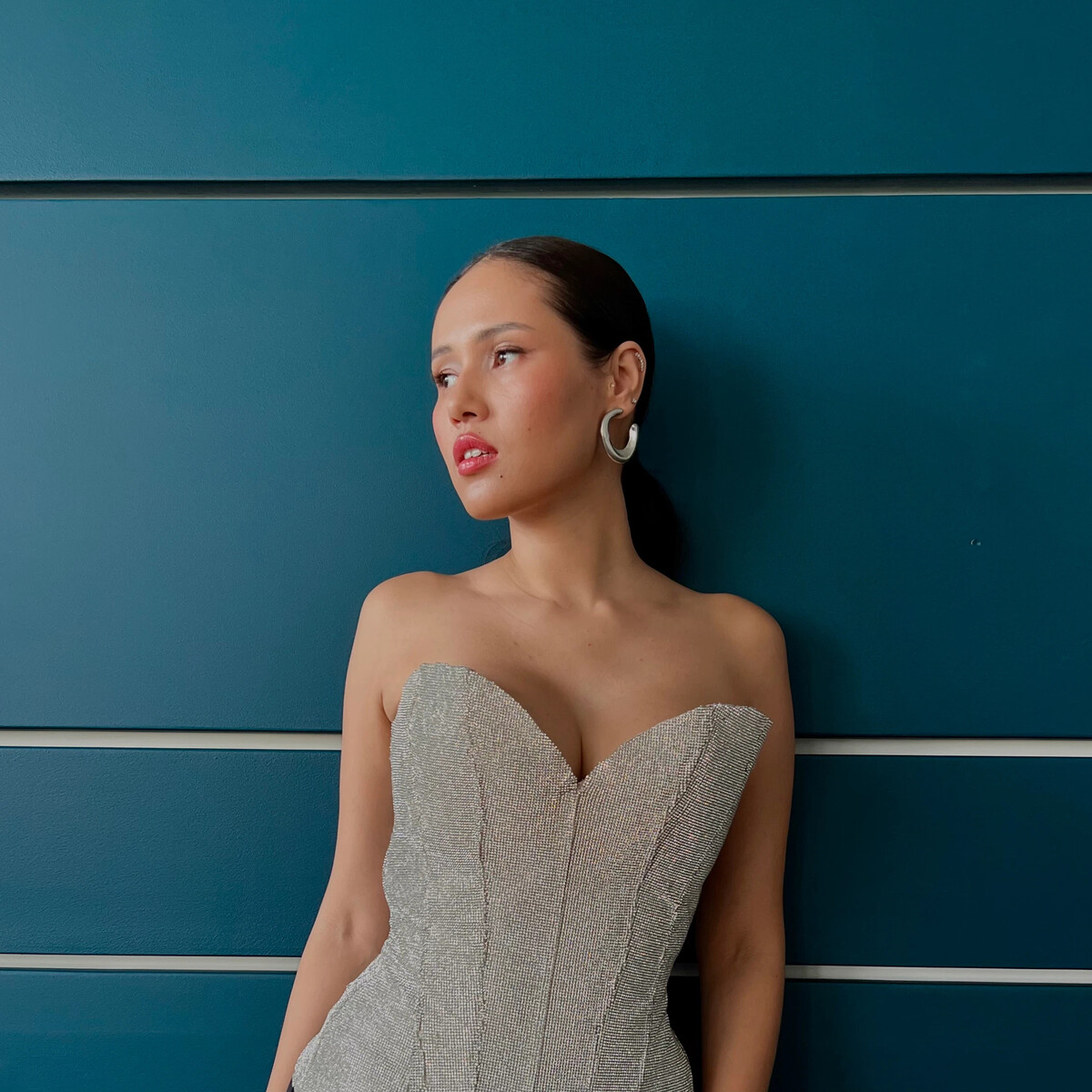 Nazima певица. Казахская певица назима. Назима певица. Скруджи и назима. Назима один шаг.