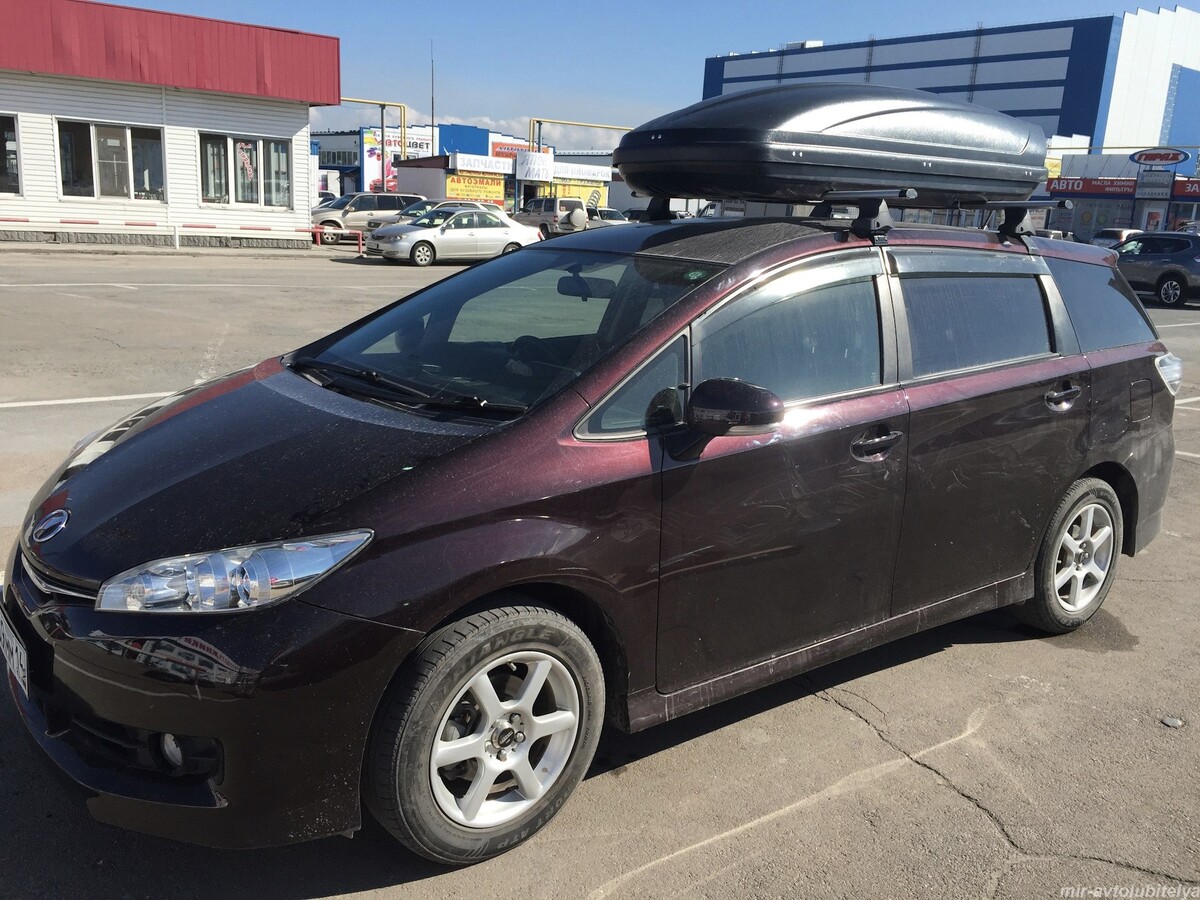 Автобокс на крышу Toyota Wish