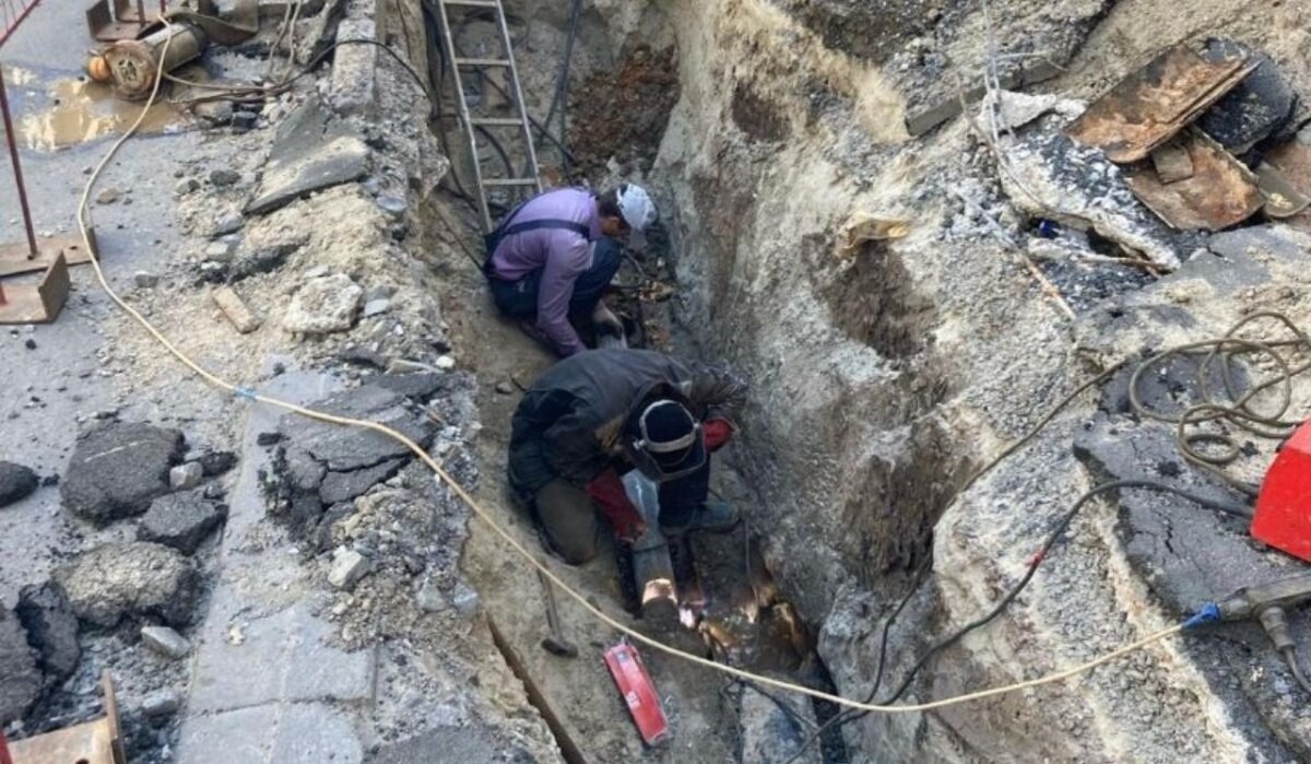 Горячая вода на северном в ростове. Водоснабжение восстановлено. Демонтаж горячей воды. Ростовский водопровод. Теплосеть Ростов.