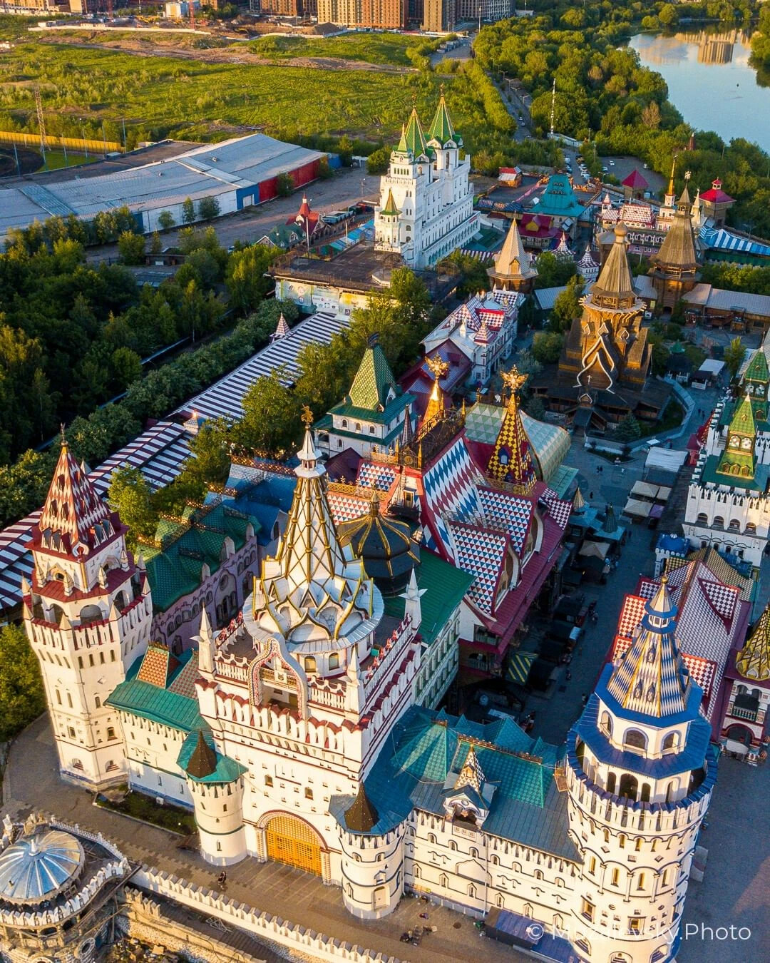 сказочный городок в москве измайлово