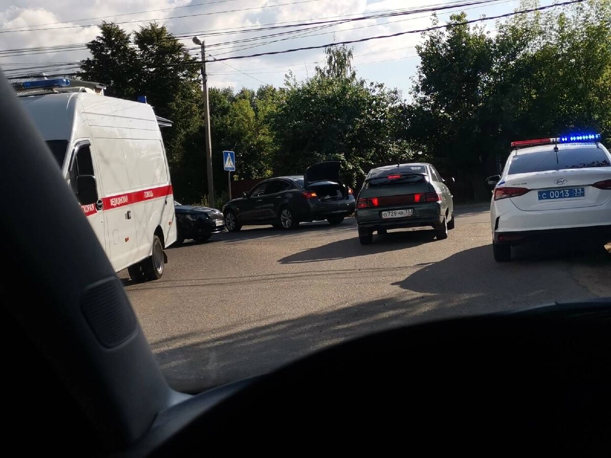 Новости александрова подслушано. ДТП В Новочебоксарске вчера на пешеходном переходе.