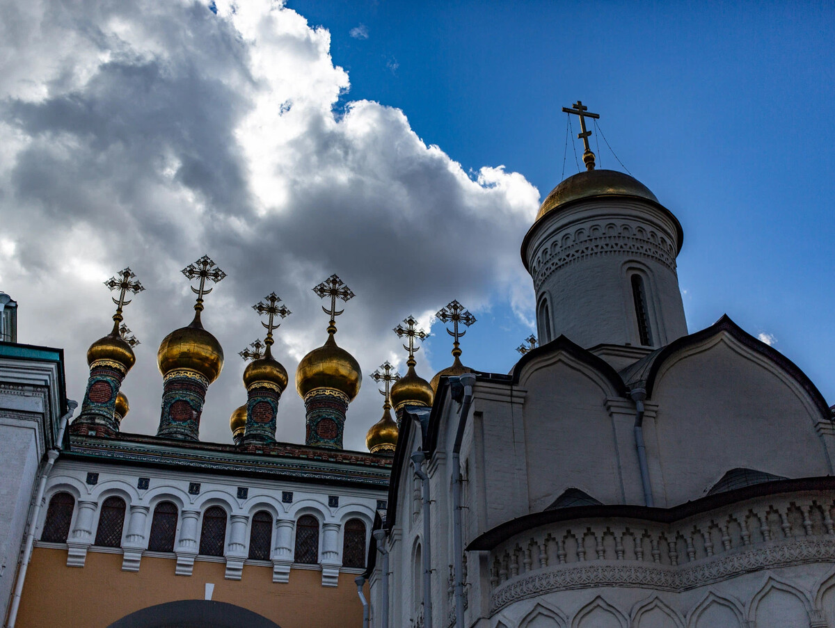 Храм Ризоположения Шаболовская