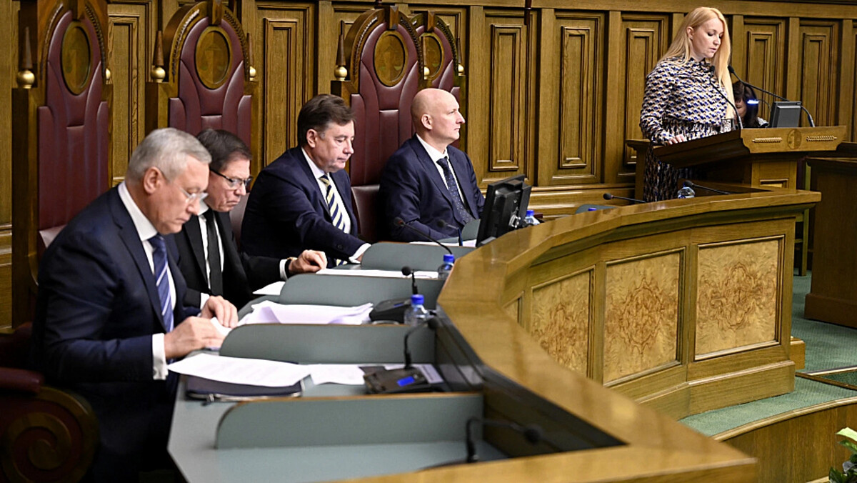 Пленум 2010. Пример постановления пленума верховного суда. Сборник постановлений пленума верховного суда. Постановление пленума верховного суда рф. Антимонопольный орган вправе.