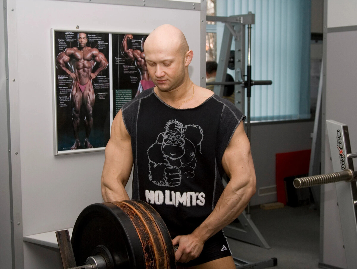 Тренинг юрия. Илья Эйгер бодибилдинг. Илья Спасокукоцкий. Лица подходов тренировок. Малоповторка.
