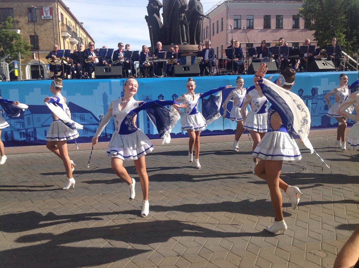 брест день города