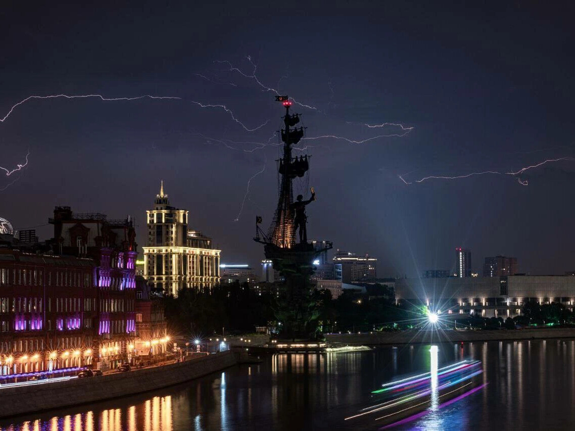 Гроза над москвой