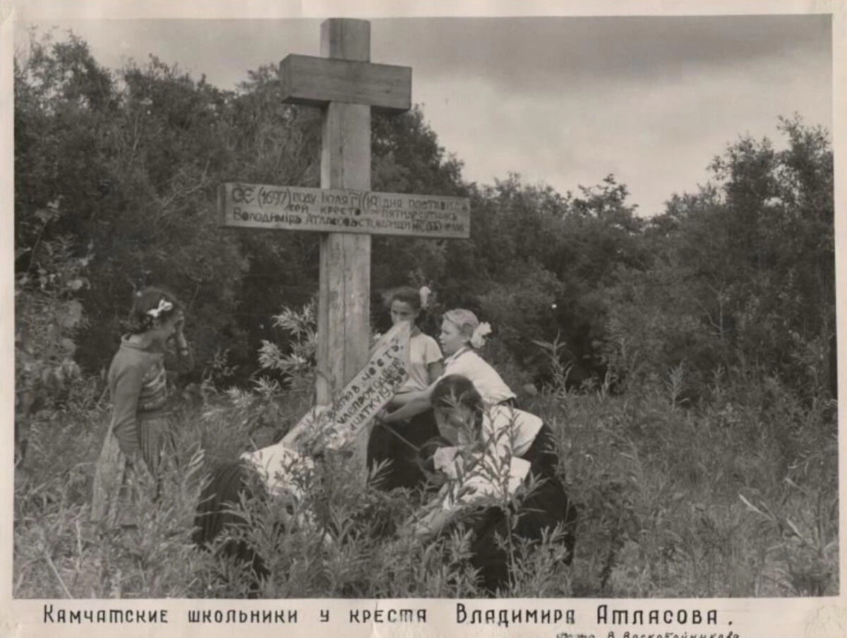 Памятный крест на Камчатке