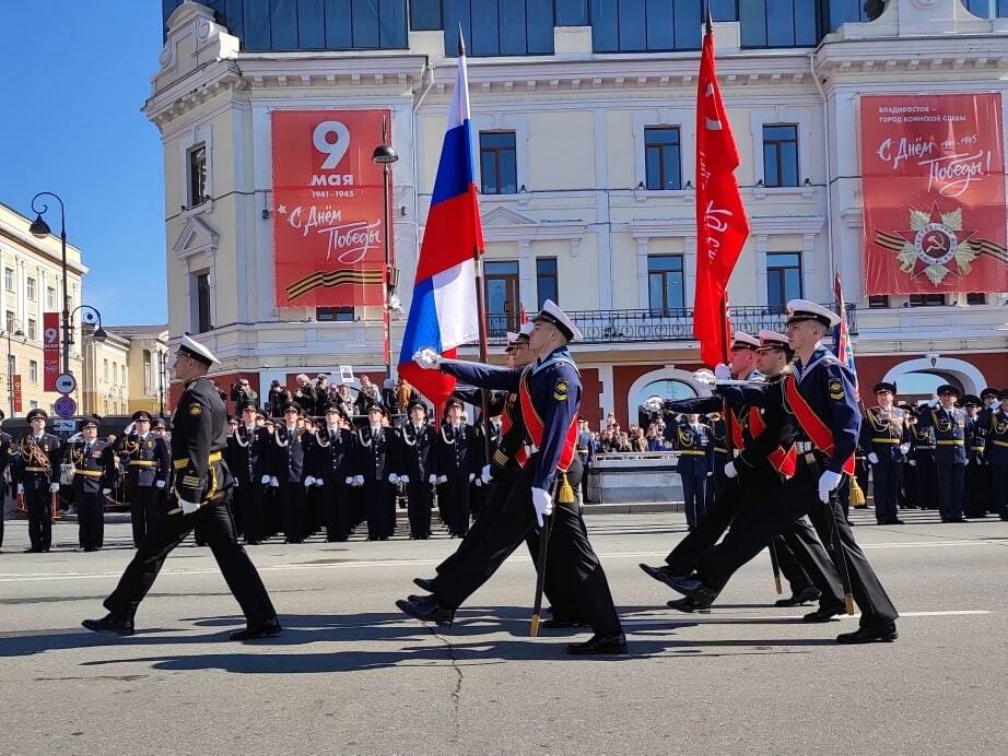 Колонна на параде