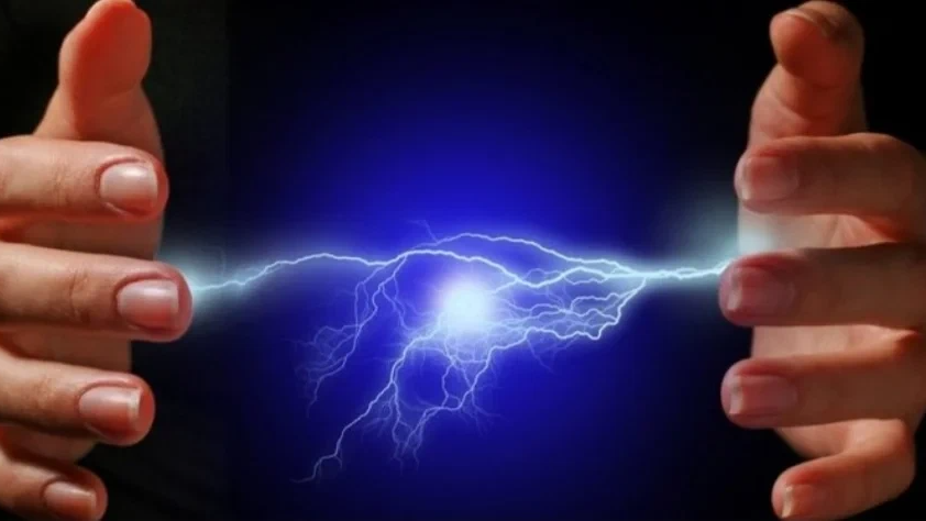 Энергетика вещей. Энергия человека. Энергия лампочка. Энергия. Энергия человека.