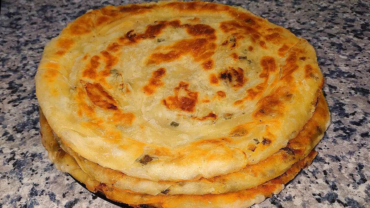 Катлама с луком
