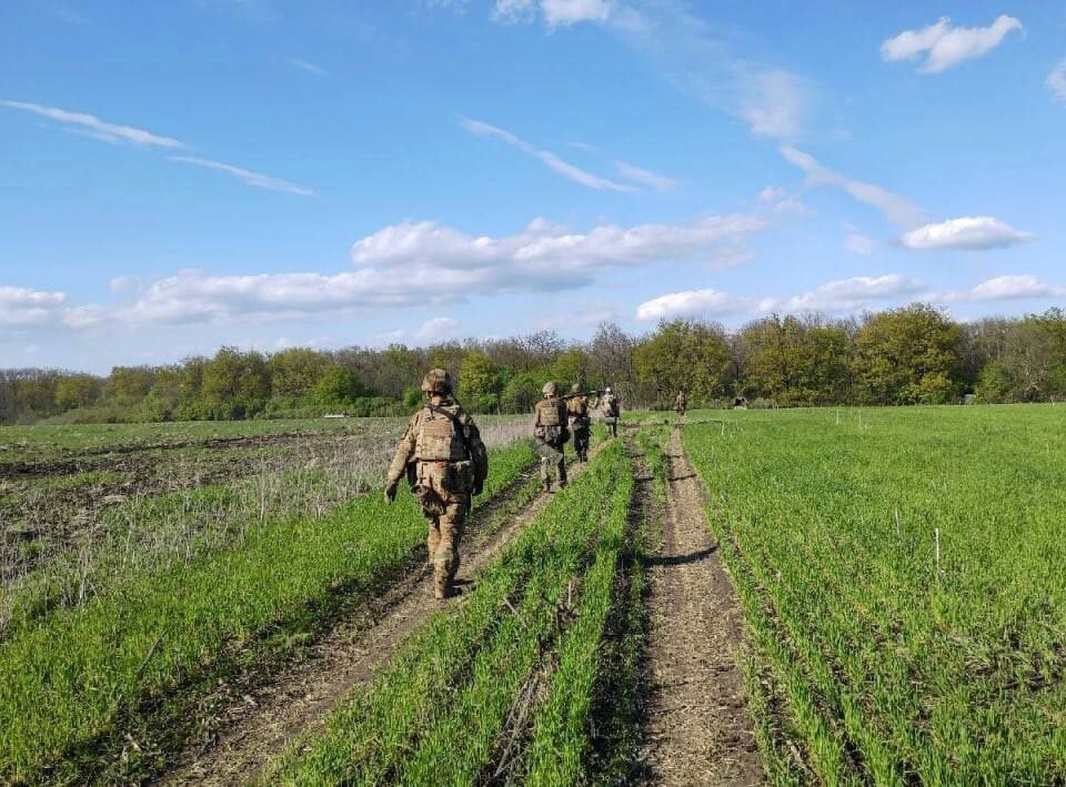 Z o v сводка ополчения. V. Z o v сводка ополчения. Ополченцы в ермолаево. Следственный комитет на донбассе.