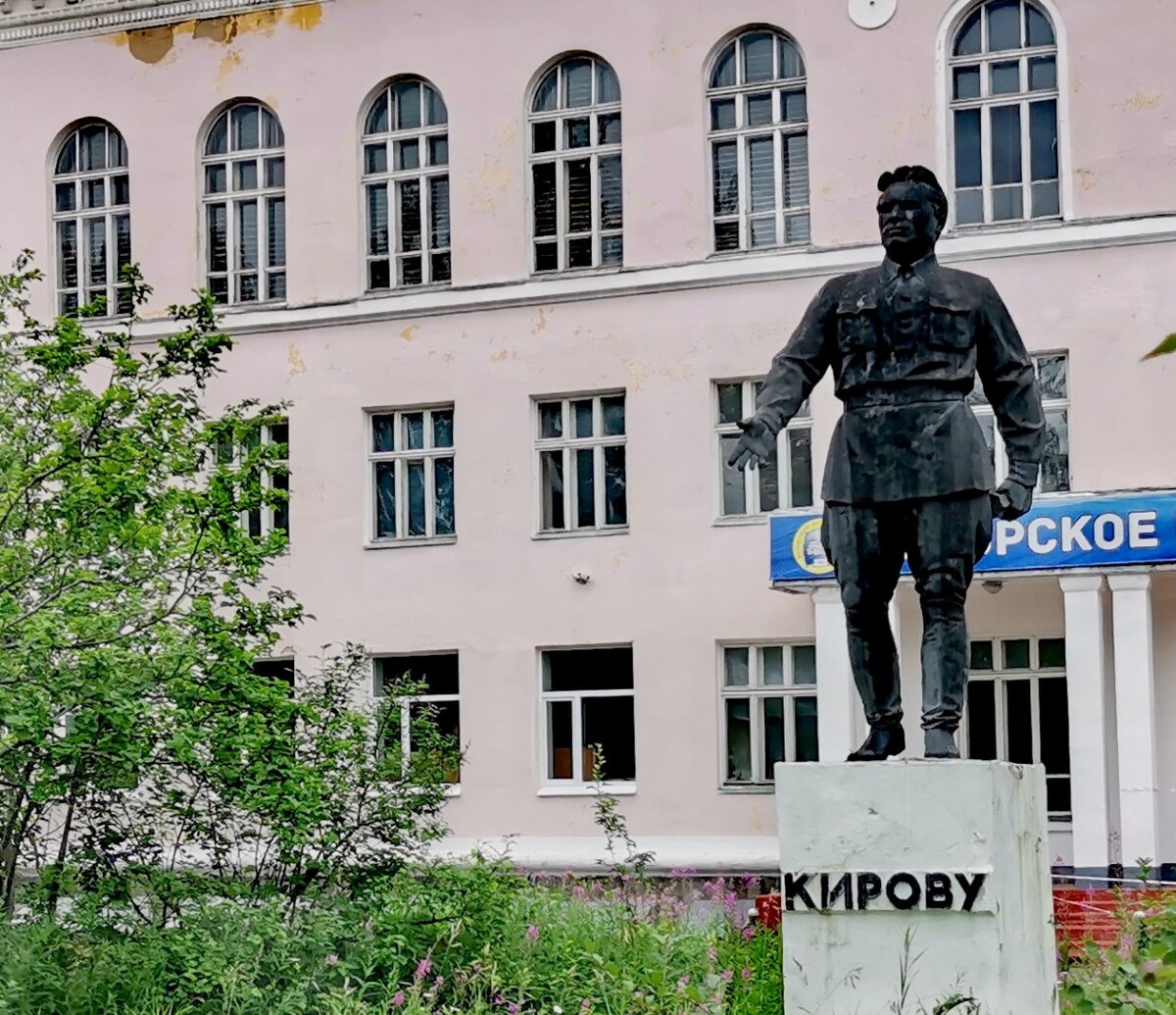 25 училище полысаево. Печорское речное училище. Печора речное училище. Печорское речное училище фото. Пру Печора.