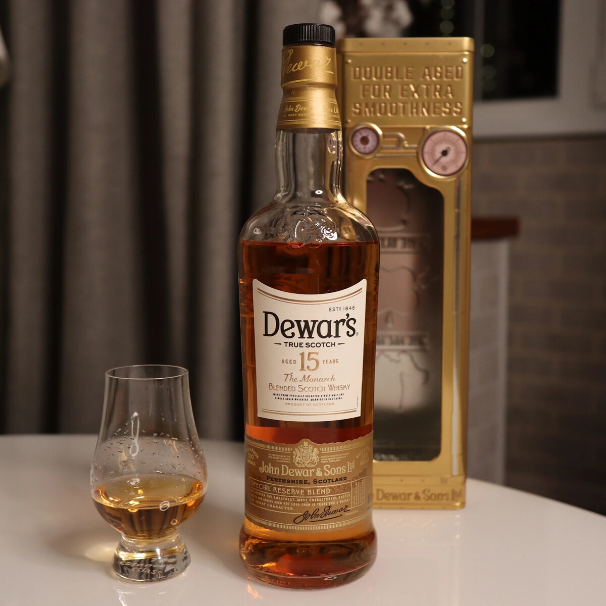 Алкопарфюмер. Виски Dewars Monarch. Виски Dewar's the Monarch 15 years. Dewar's 8 Caribbean smooth.