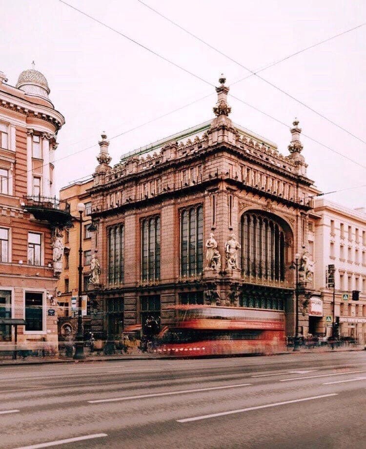 Дом елисеевых в санкт петербурге