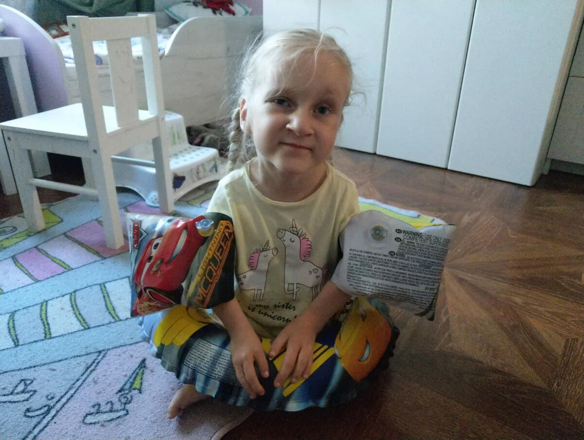 Ник вуйчич стал отцом. Особенная девочка зоя. Зубная фея в реальной жизни страшная. Дши им верстовского. Зоя девочка без рук и ног.