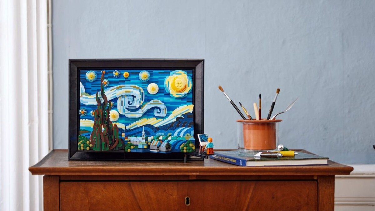 Lego Starry Night Moma