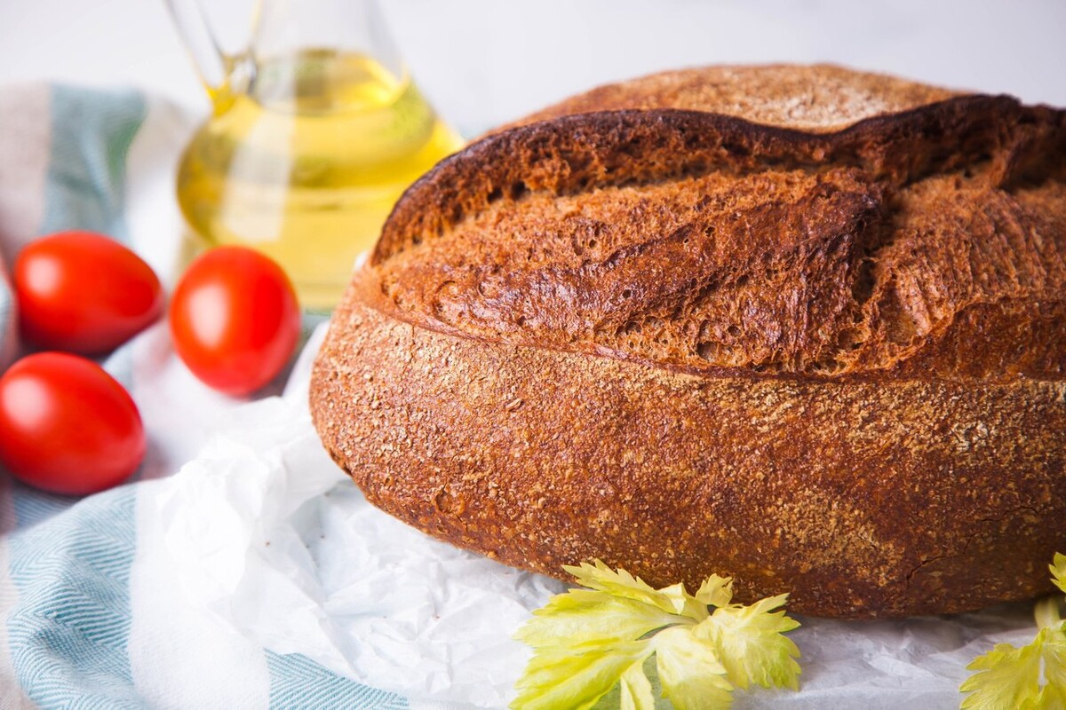 Пряный хлеб. Хлеб ароматный. Хлеб с хрустящей корочкой. Душистый хлеб.