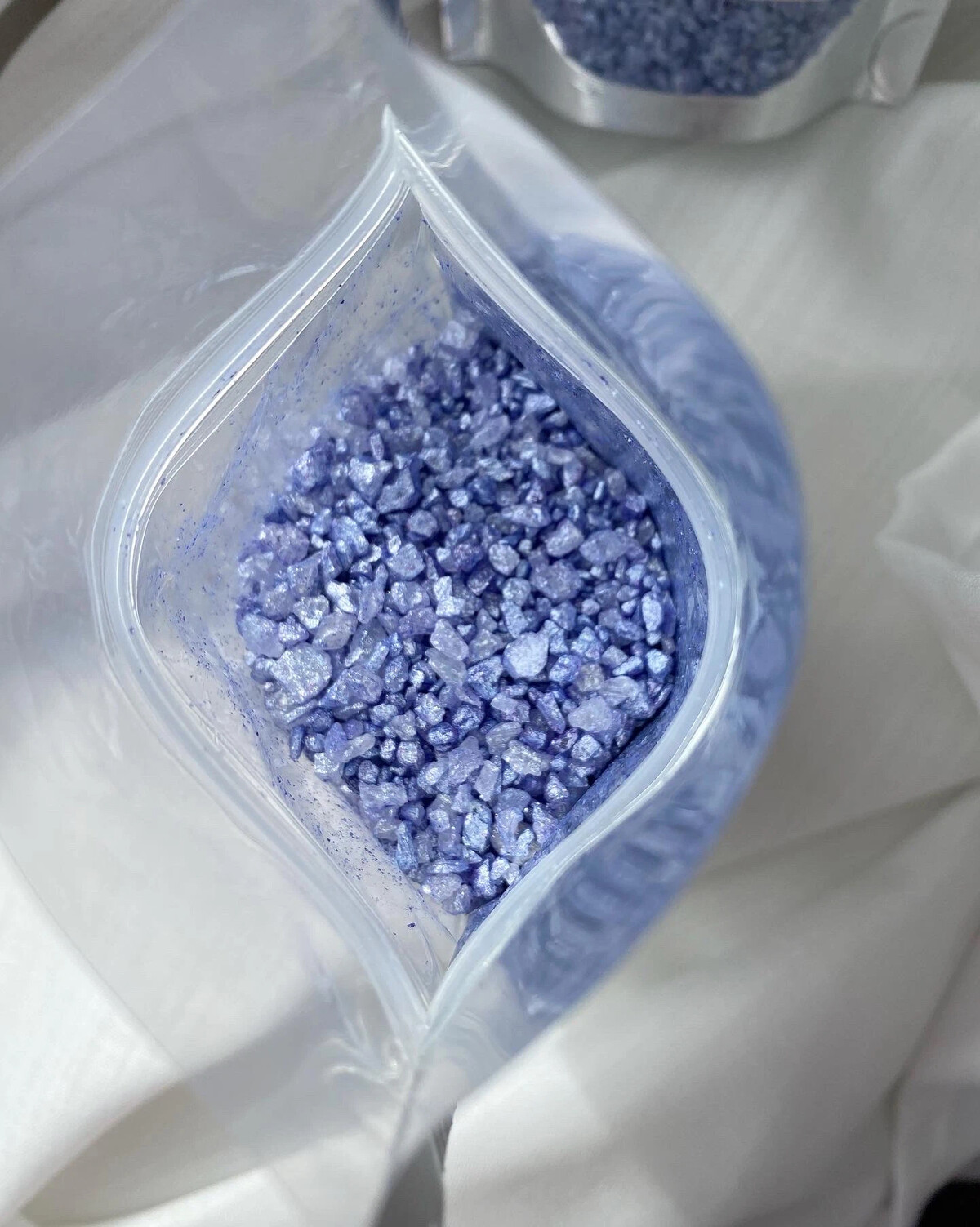 мерцающая соль в ванну синяя. морская соль с шиммером.