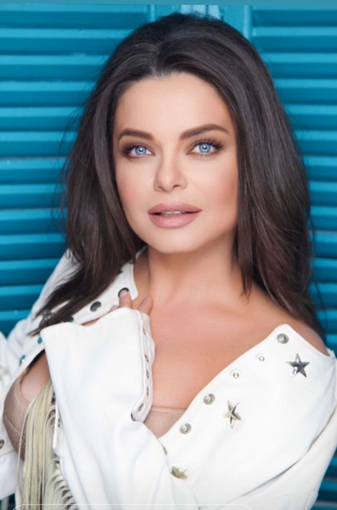 Не ревнуй меня напрасно. Ревнуй королева. Королевская чета. Королева ревности. Сердце не ревнуй.