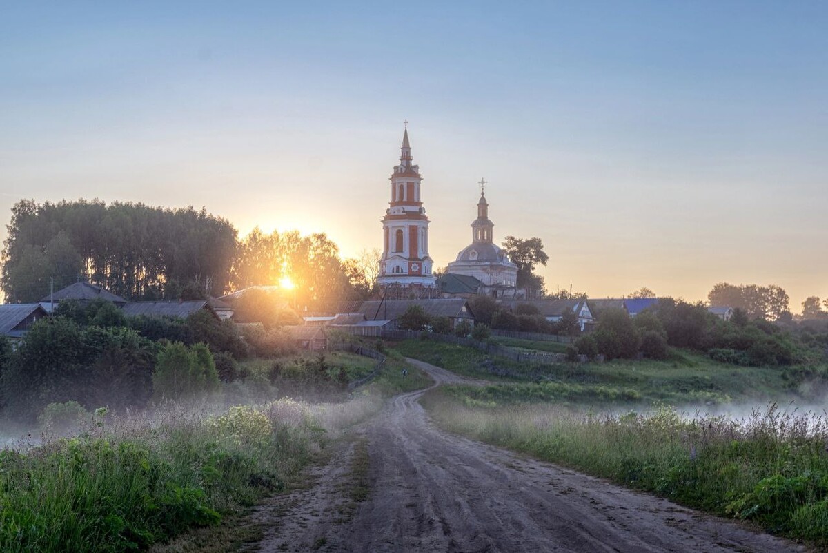Среднеивкино. Деревня средний Хуйск. Погода Среднеивкино.