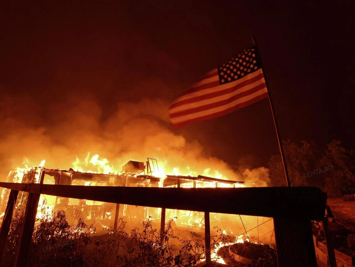 Лесной пожар в калифорнии. Калифорния пожары. Пожар фото. Пожары в Европе. Пожары в Калифорнии.