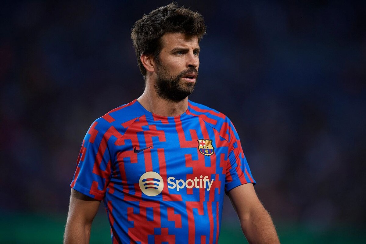 Помоги барсу. Gerard Pique. Pique 2022. Пике отказался от 52.