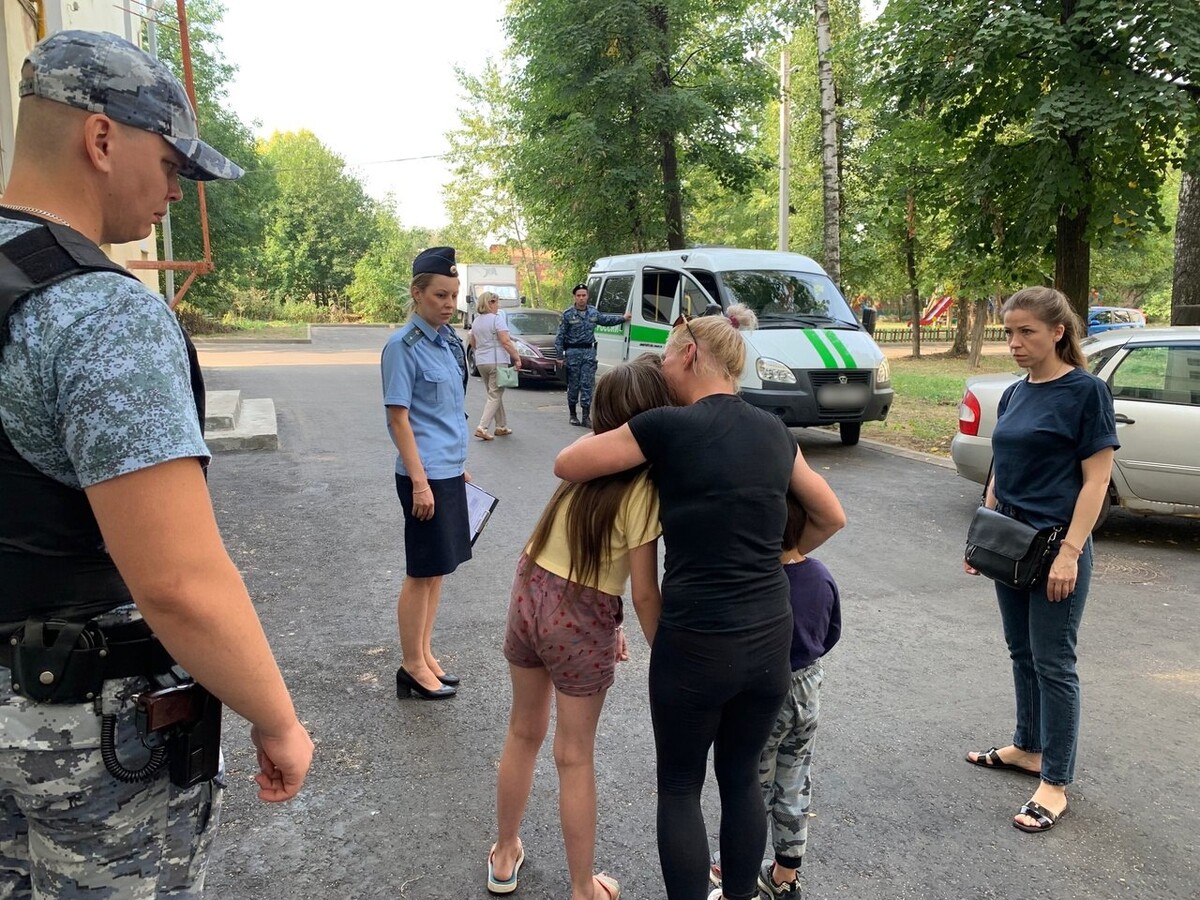 Мужское и женское про детей неблагополучные