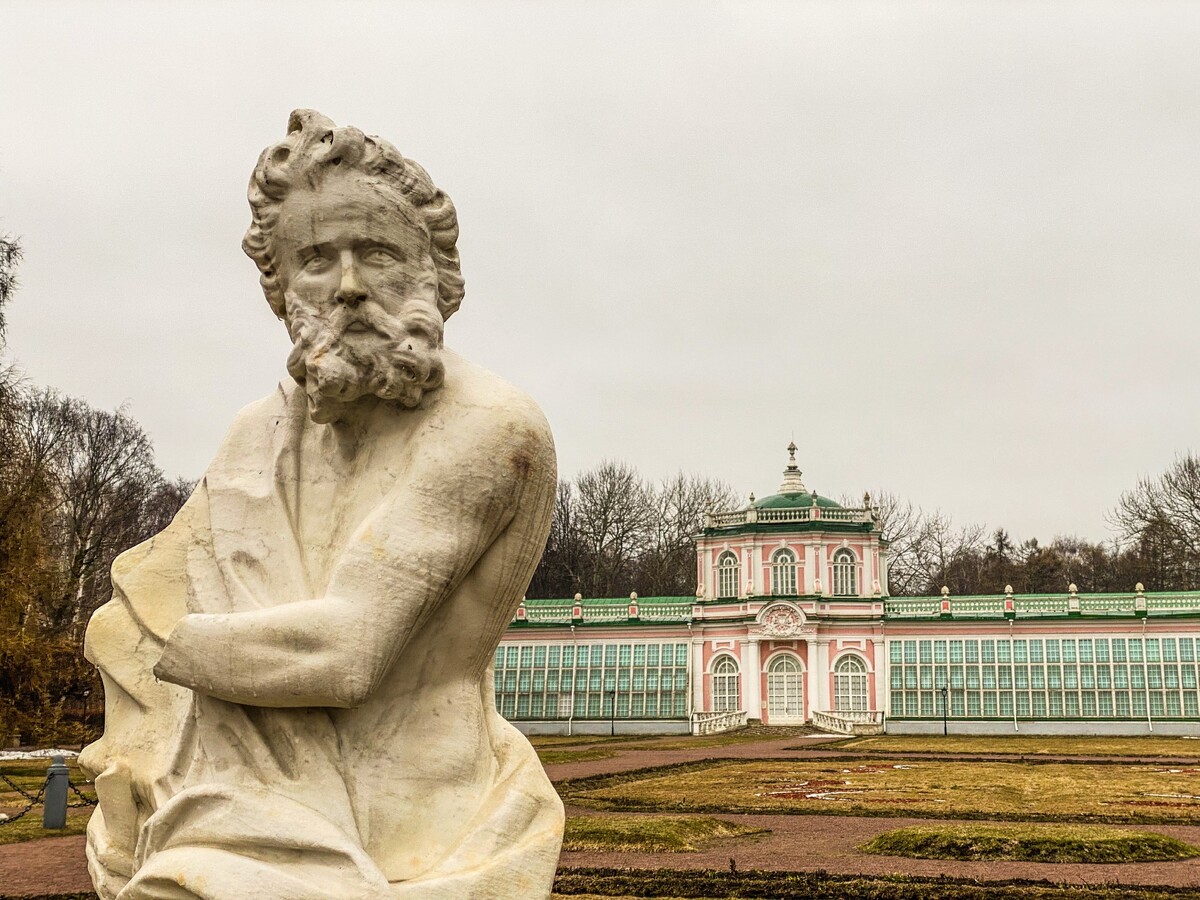 Кусковский 1. Усадьба Кусково. Музей усадьба Кусково фото летом 2021.